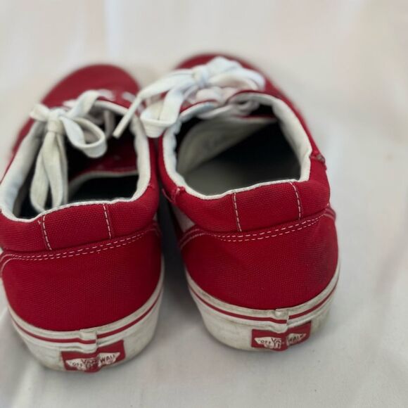 Vans Red White Men’s Size 9 Skate Shoes Old Skool Canvas Low - Picture 4 of 11